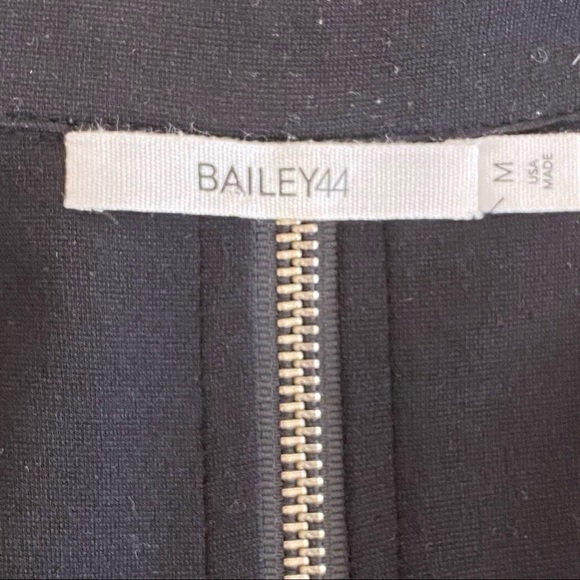 Bailey 44 Black T-Shirt Knit Soft Casual Back Full Zipper Accent Blazer Medium - Picture 9 of 10